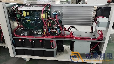 傳統(tǒng)UPS供電方式適合用在哪些使用場景？